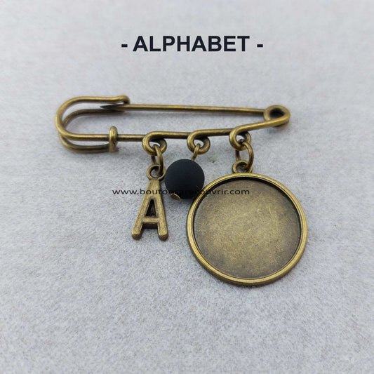 ALPHABET | Broche à recouvrir