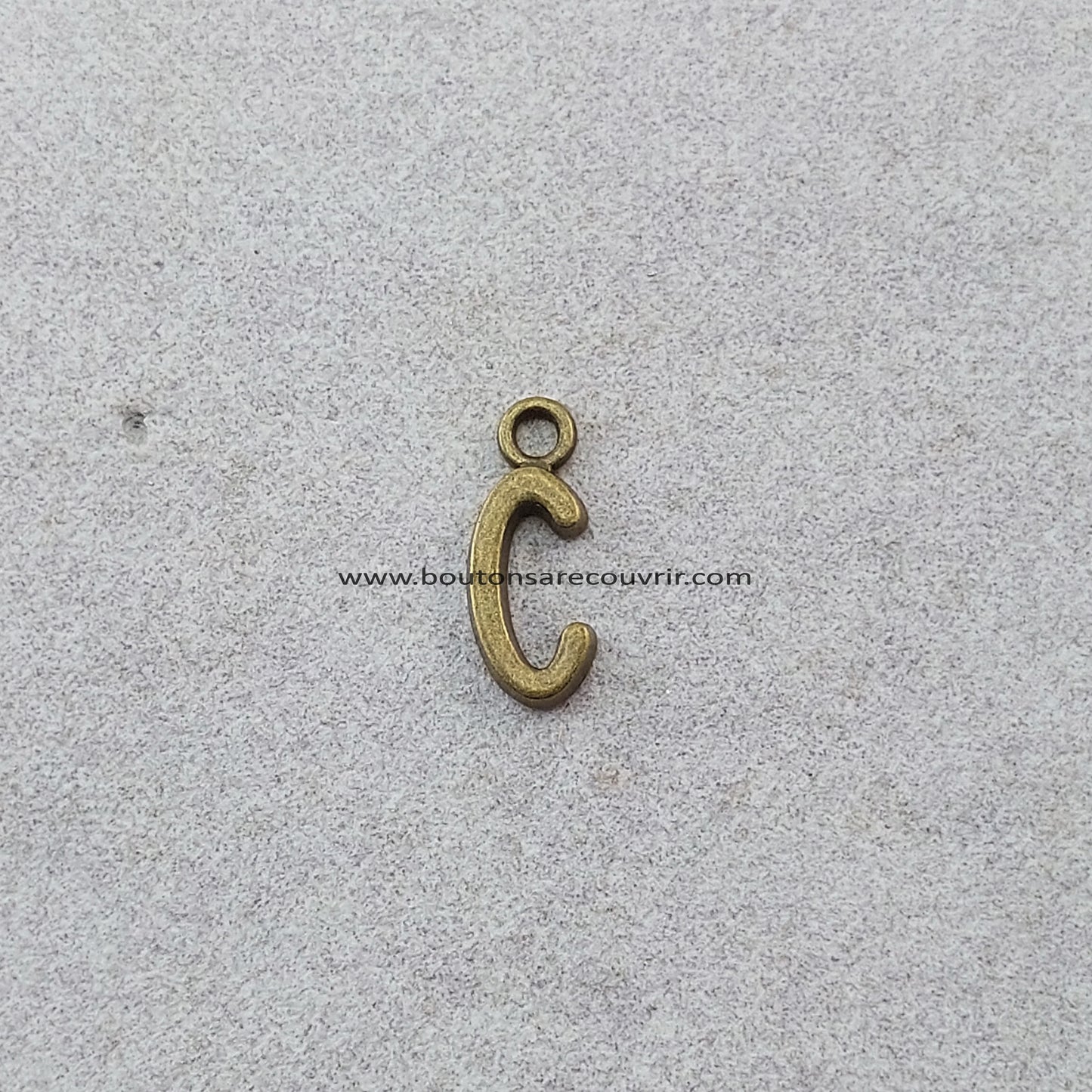 ALPHABET | Lettre bronze antique