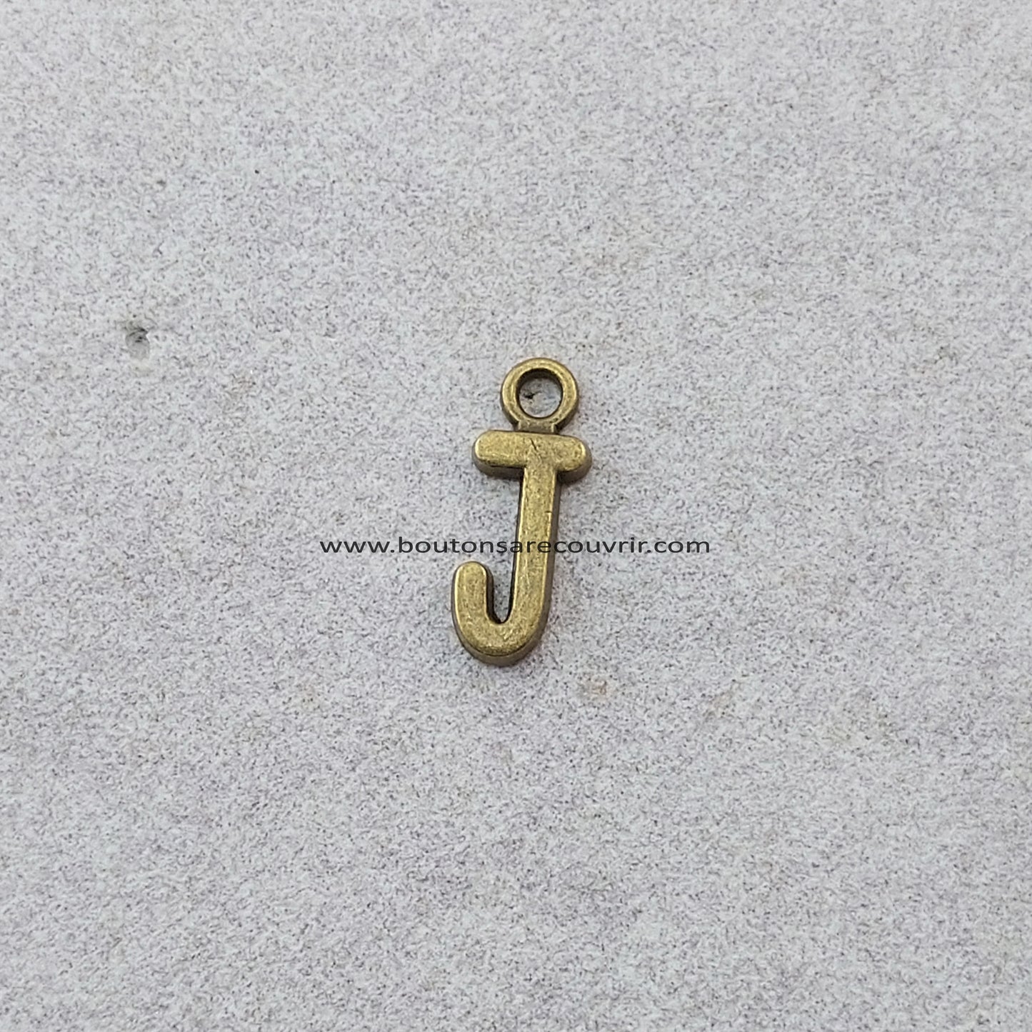 ALPHABET | Lettre bronze antique