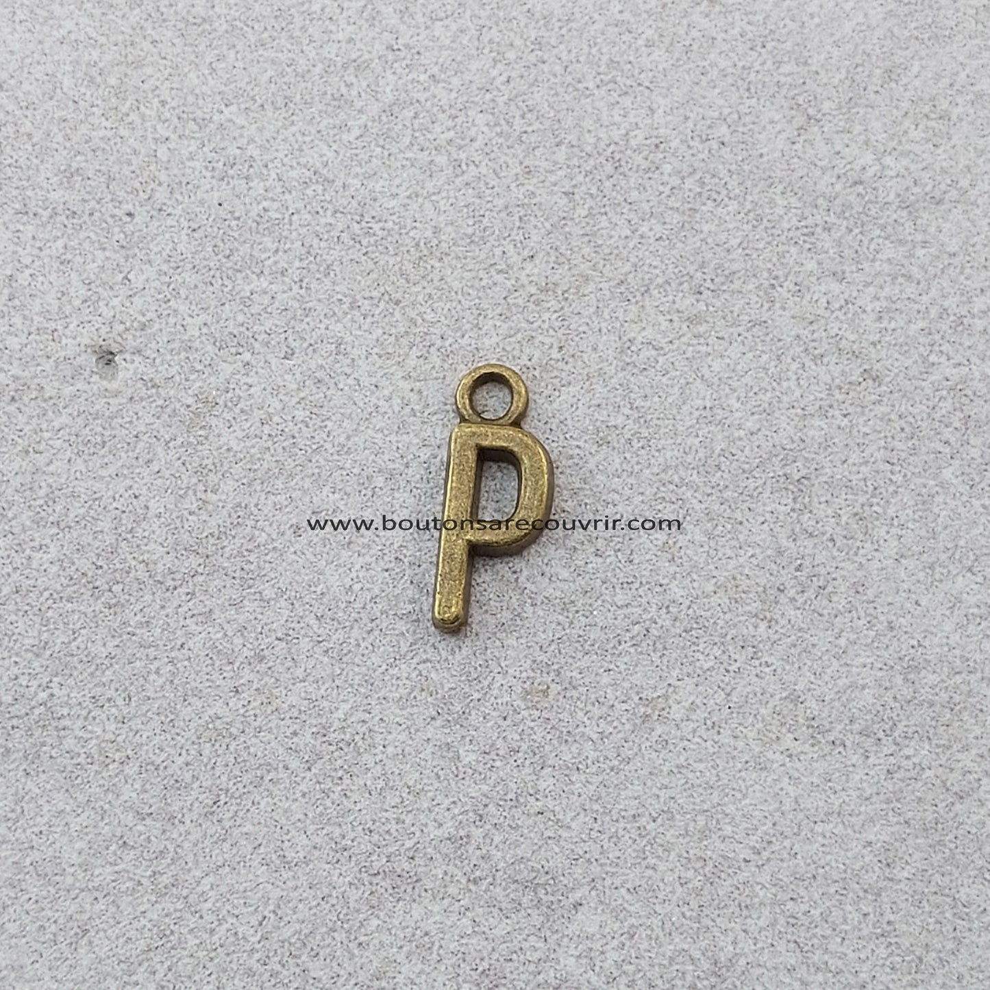 ALPHABET | Lettre bronze antique