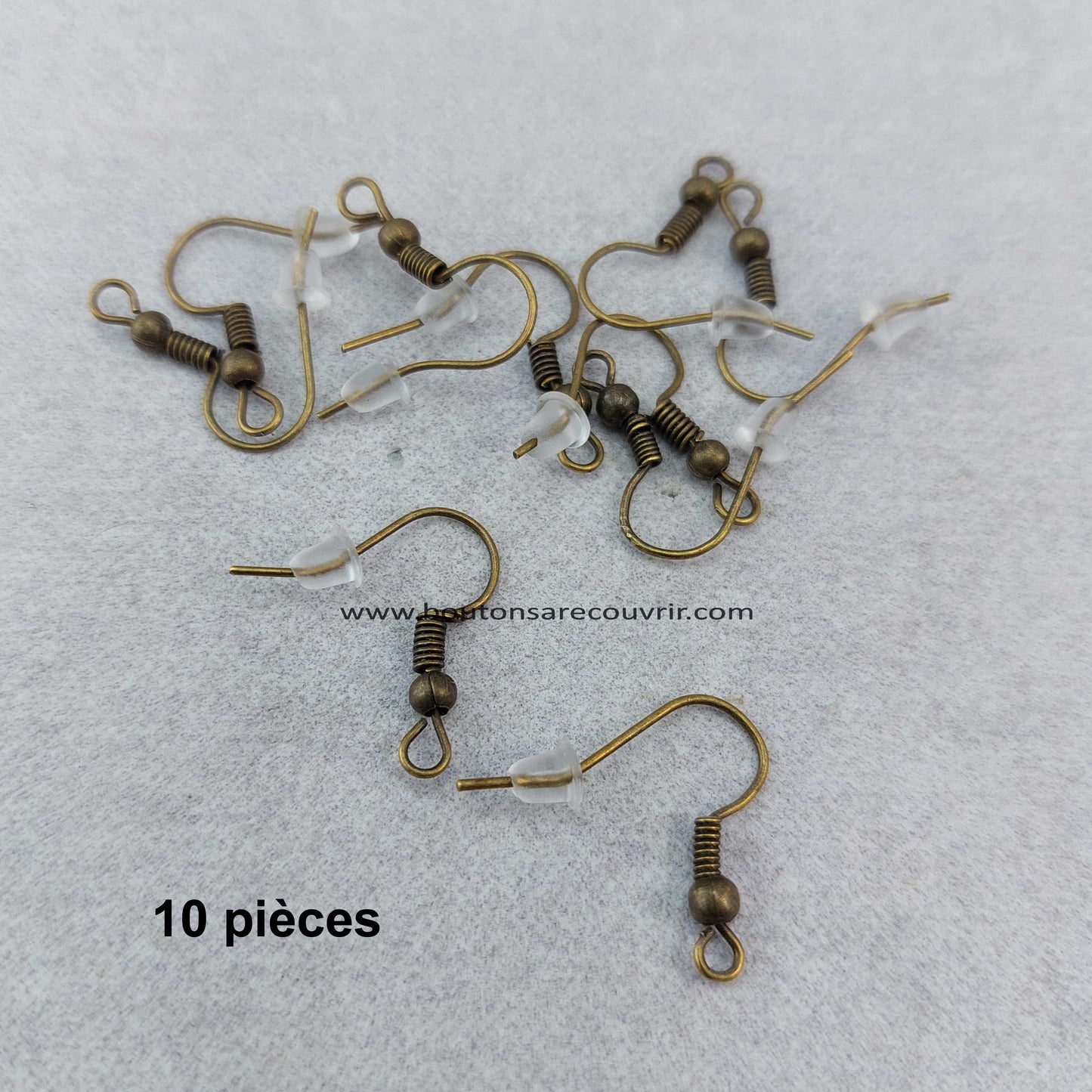 # 8 | Accroche boucles d'oreilles