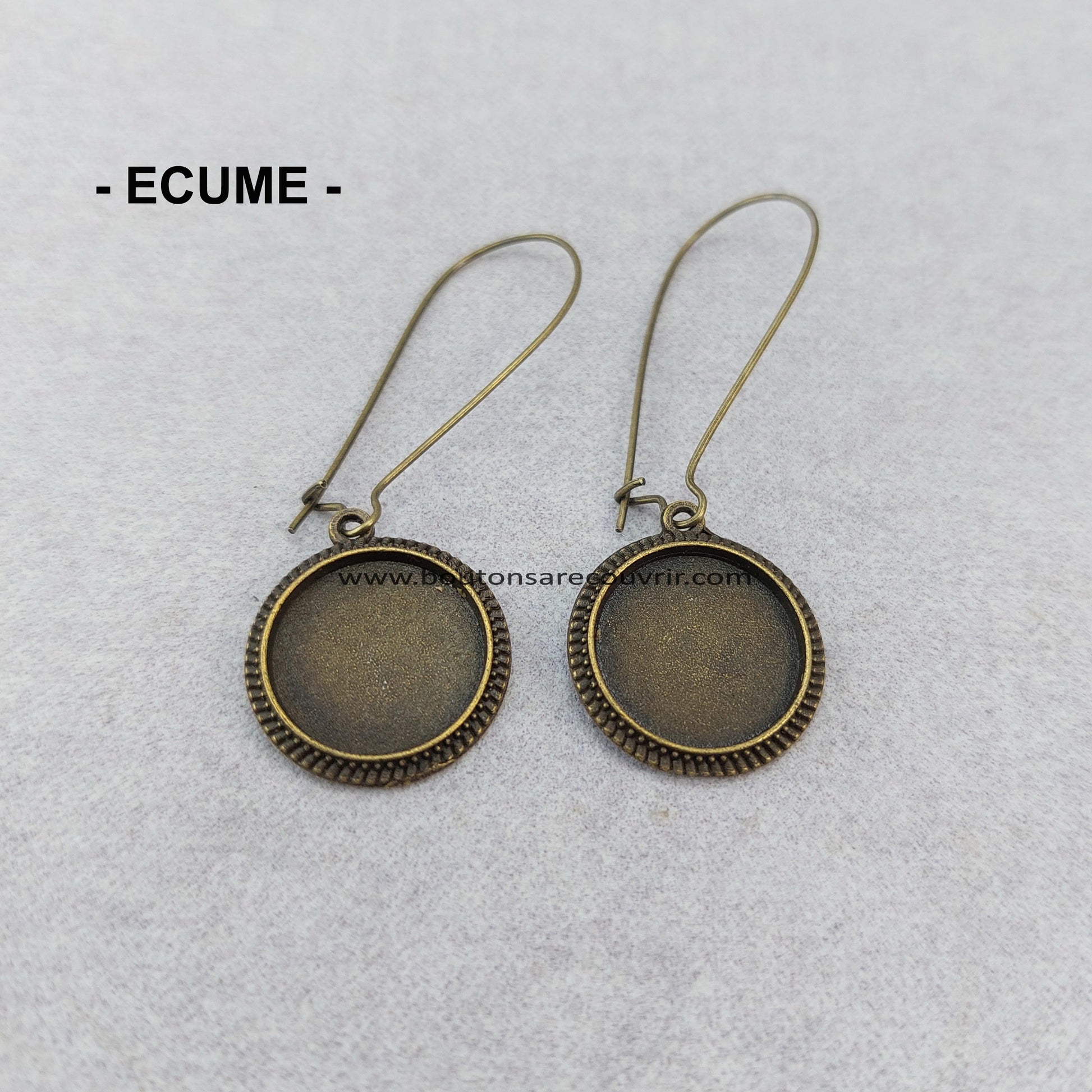 Boucles d'oreilles - boutons à recouvrir