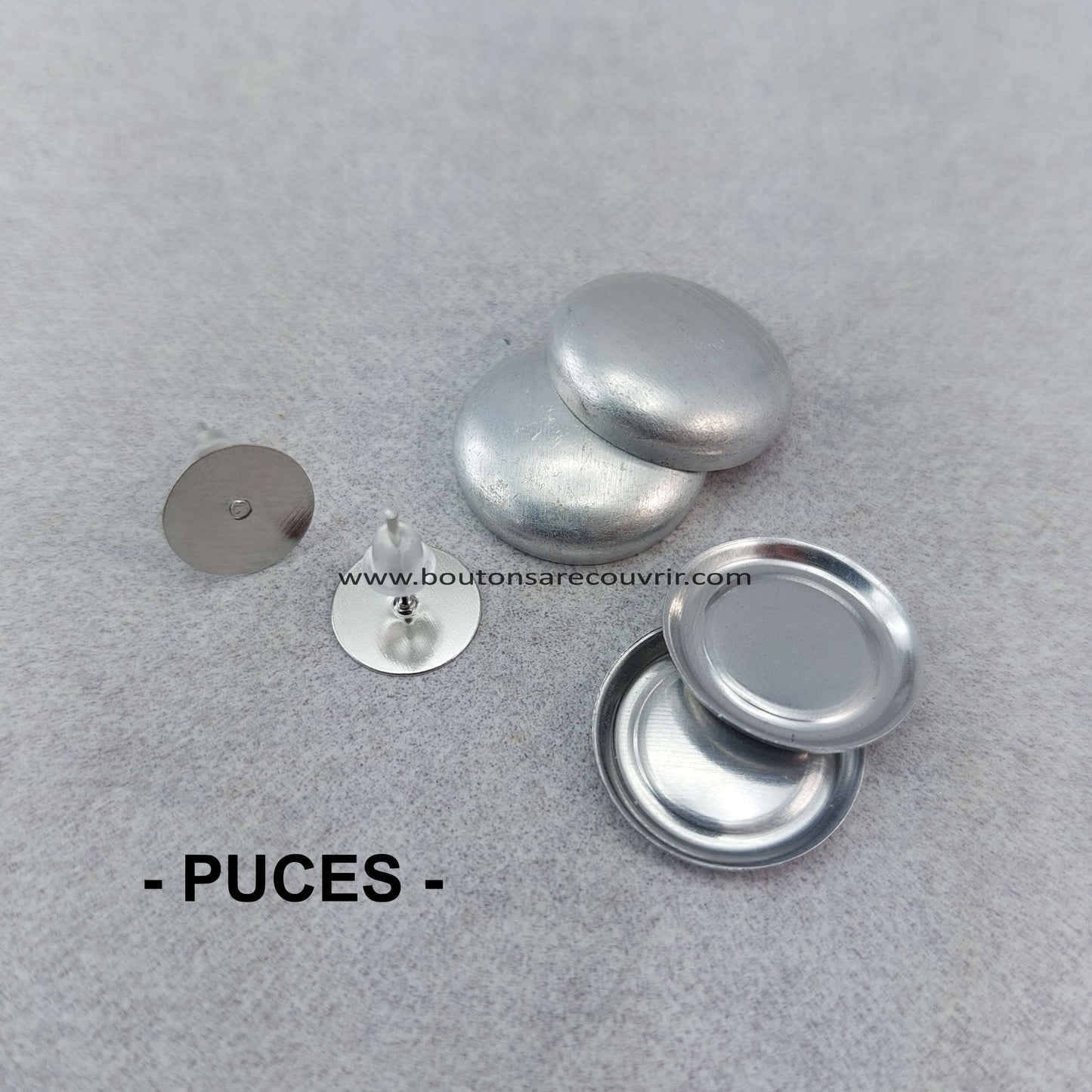 Boucles d'oreilles puces et boutons à recouvrir