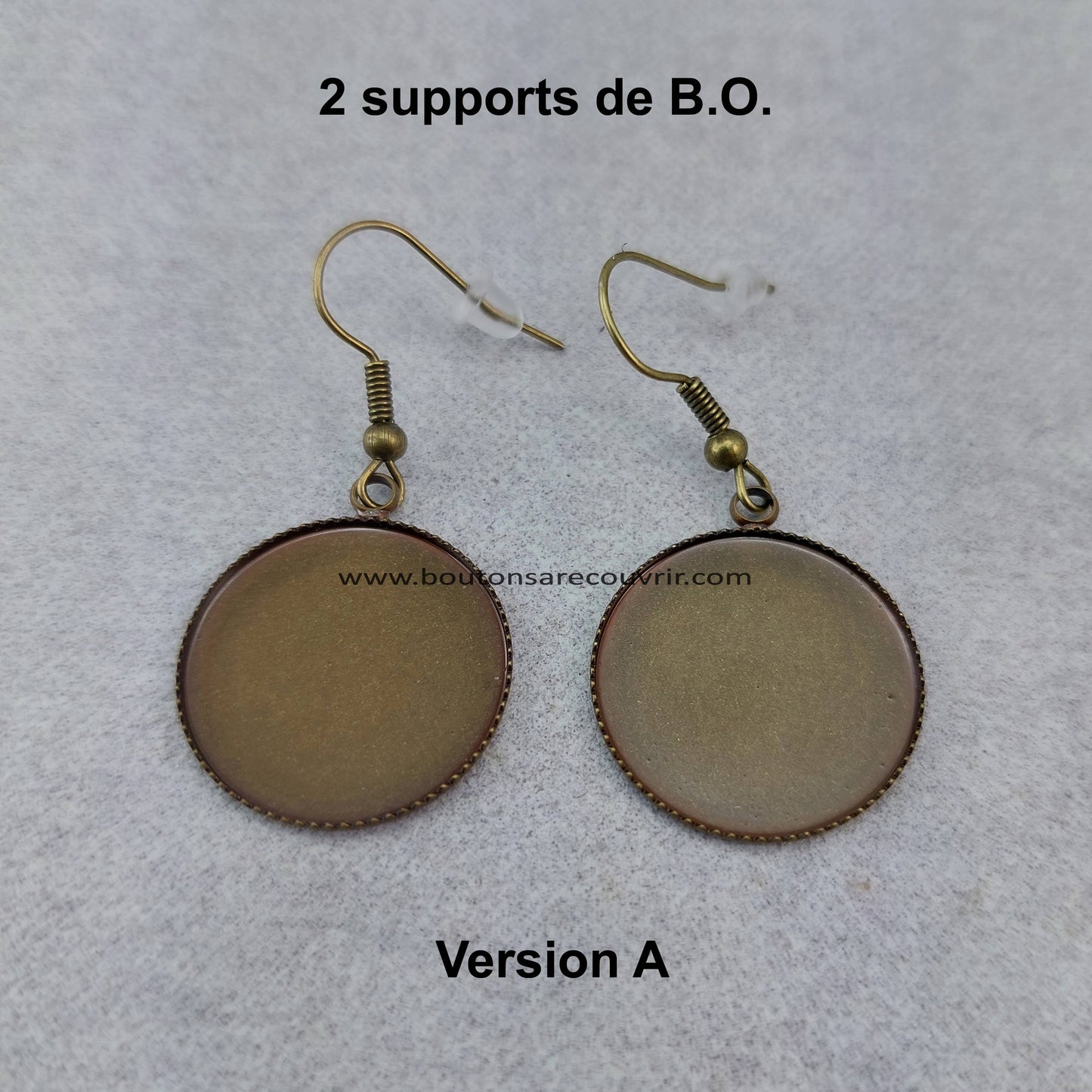 Boucles d'oreilles - boutons à recouvrir et cabochon en verre