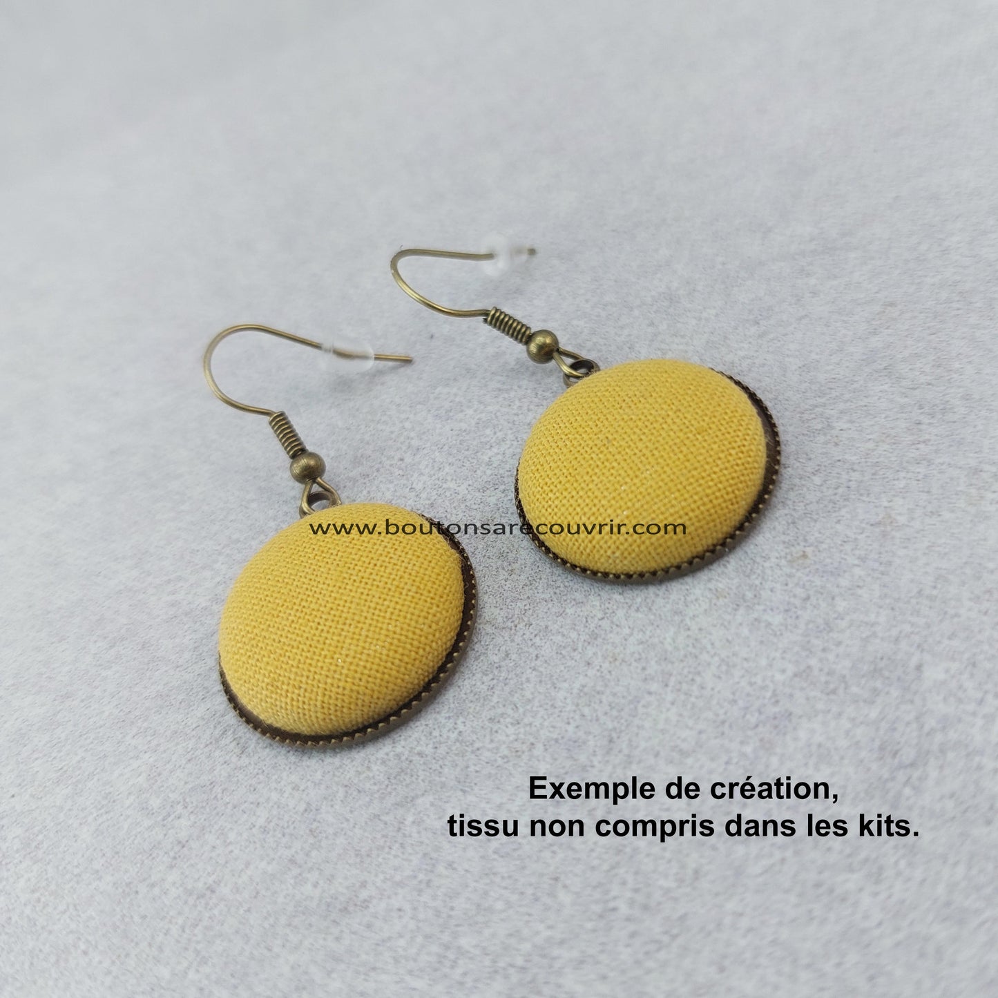Boucles d'oreilles - boutons à recouvrir et cabochon en verre