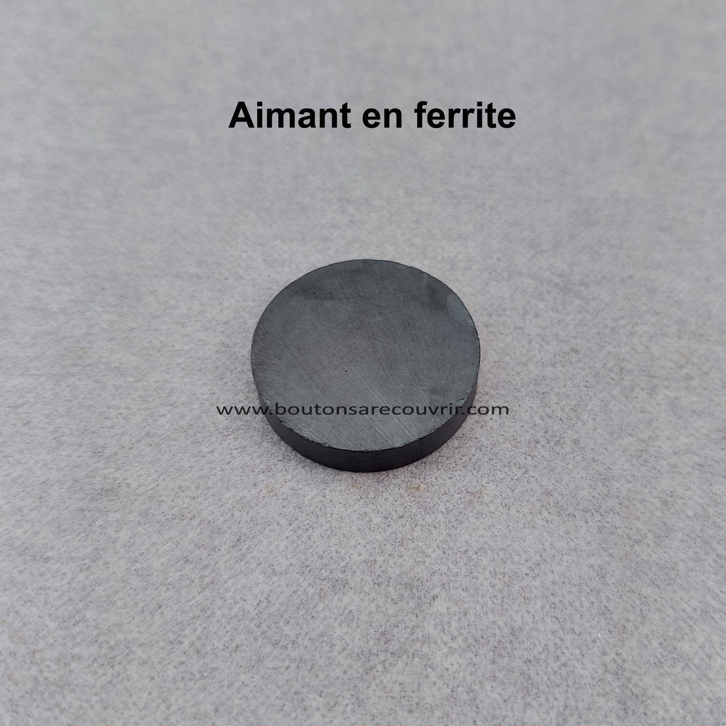 Aimant pour bouton à recouvrir
