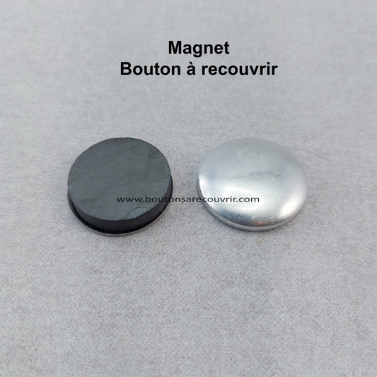 Bouton à recouvrir dos aimanté