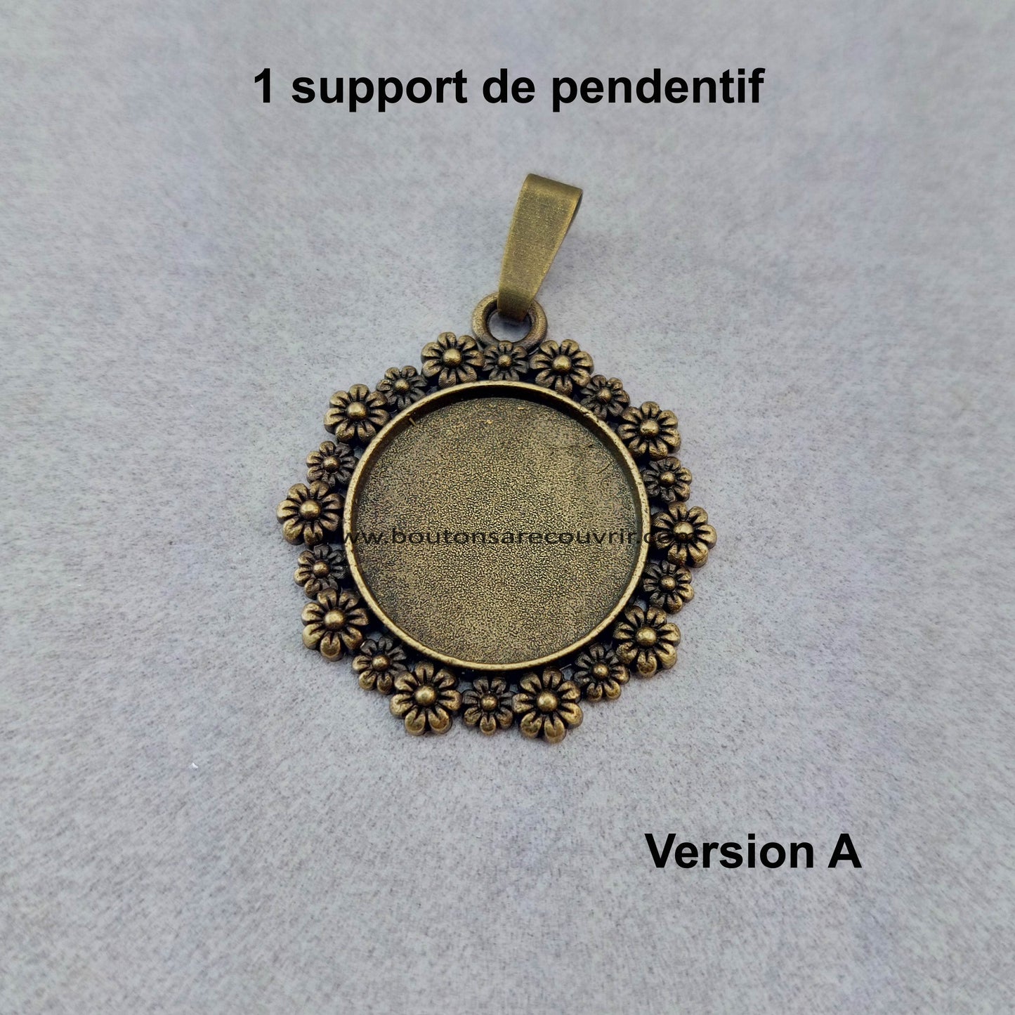 Pendentif personnalisable - bouton à recouvrir