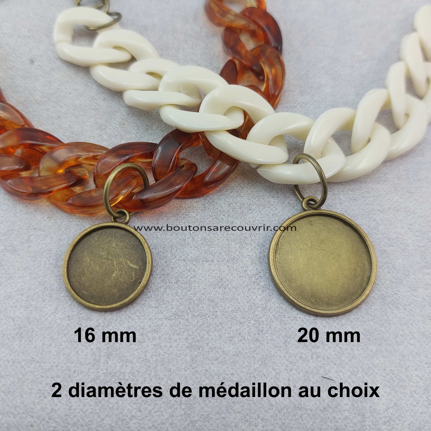 MAGDA | Bracelet + médaillon