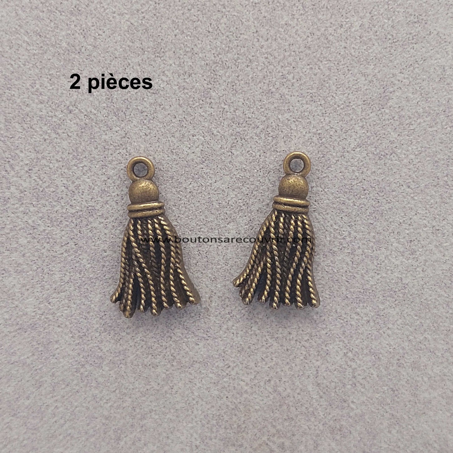 PYA | Breloque bronze antique