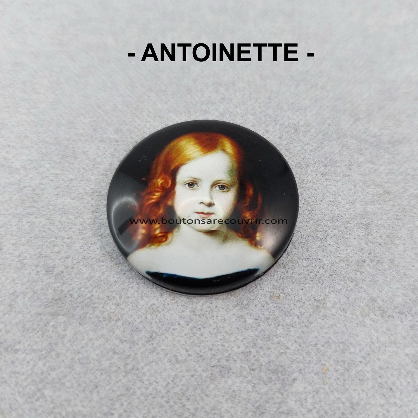 ANTOINETTE | Cabochon en verre