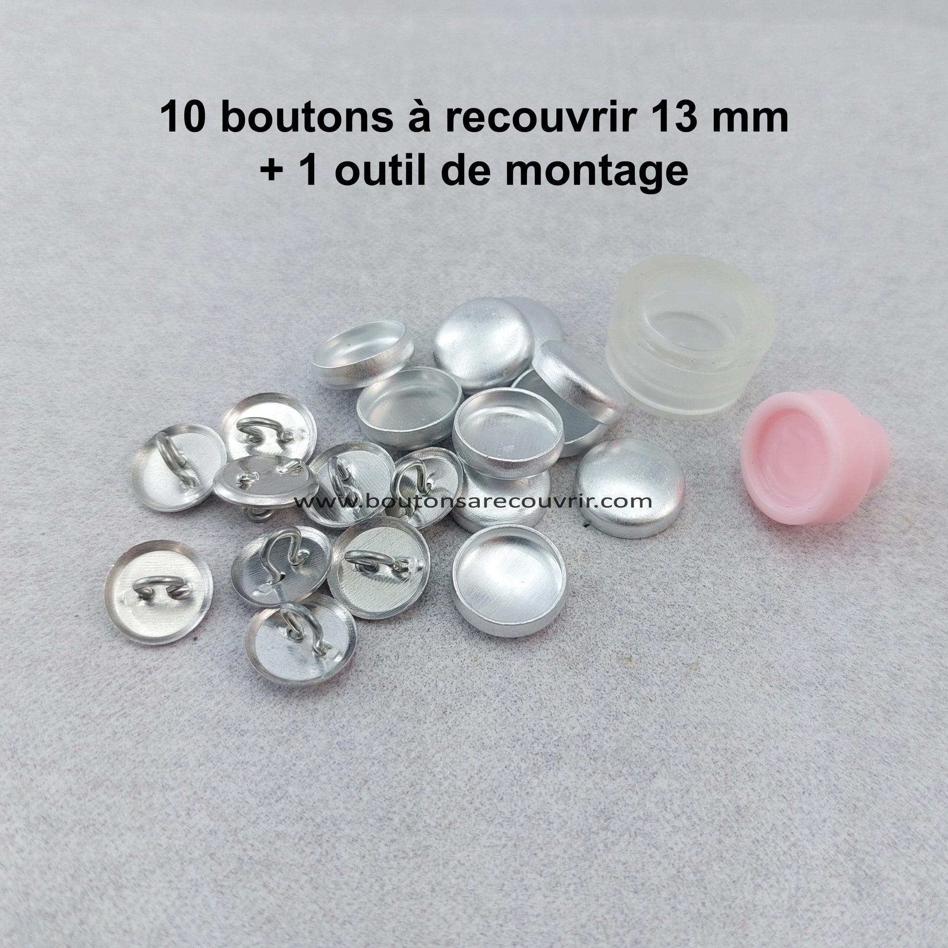 10 boutons à recouvrir 13 mm + outil montage