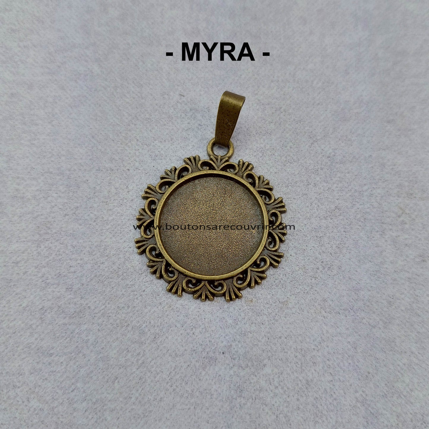 MYRA | Pendentif